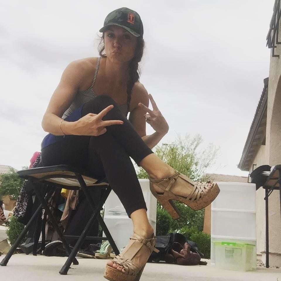 dressed women #103435834