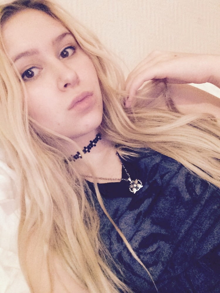 Rubia amateur 98
 #100502917