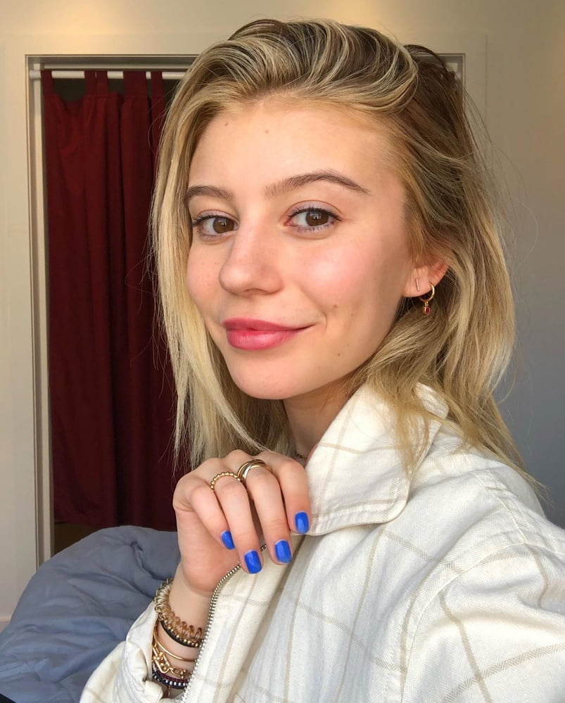 Genevieve Hannelius #81547974