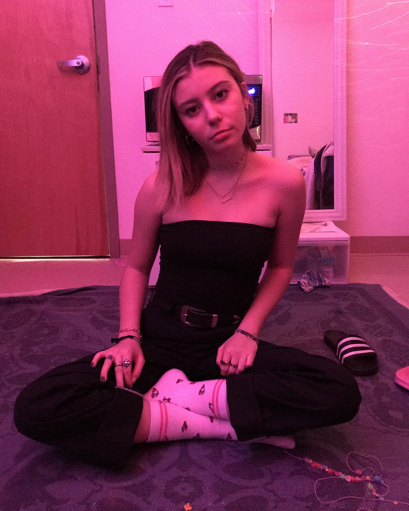 Genevieve hannelius
 #81548220