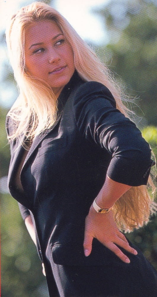 Anna kournikova
 #95860653