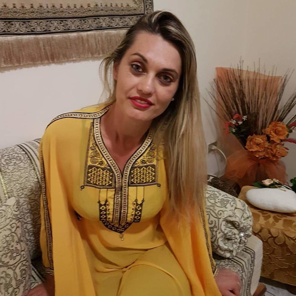 Facebook milfs
 #100412395