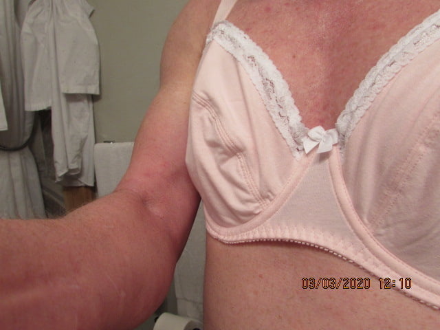 20-07 new bras plus #103639031