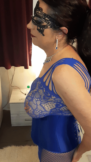 Sexy milf por wildcat vestido azul
 #106662126