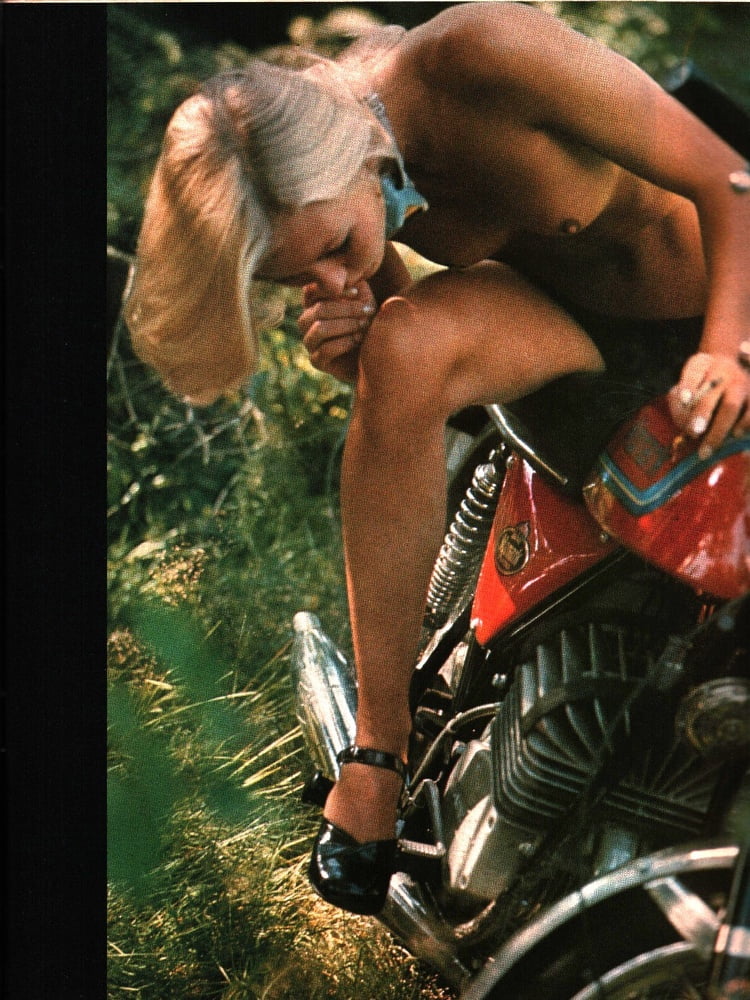 Penthouse Magazine #80440414