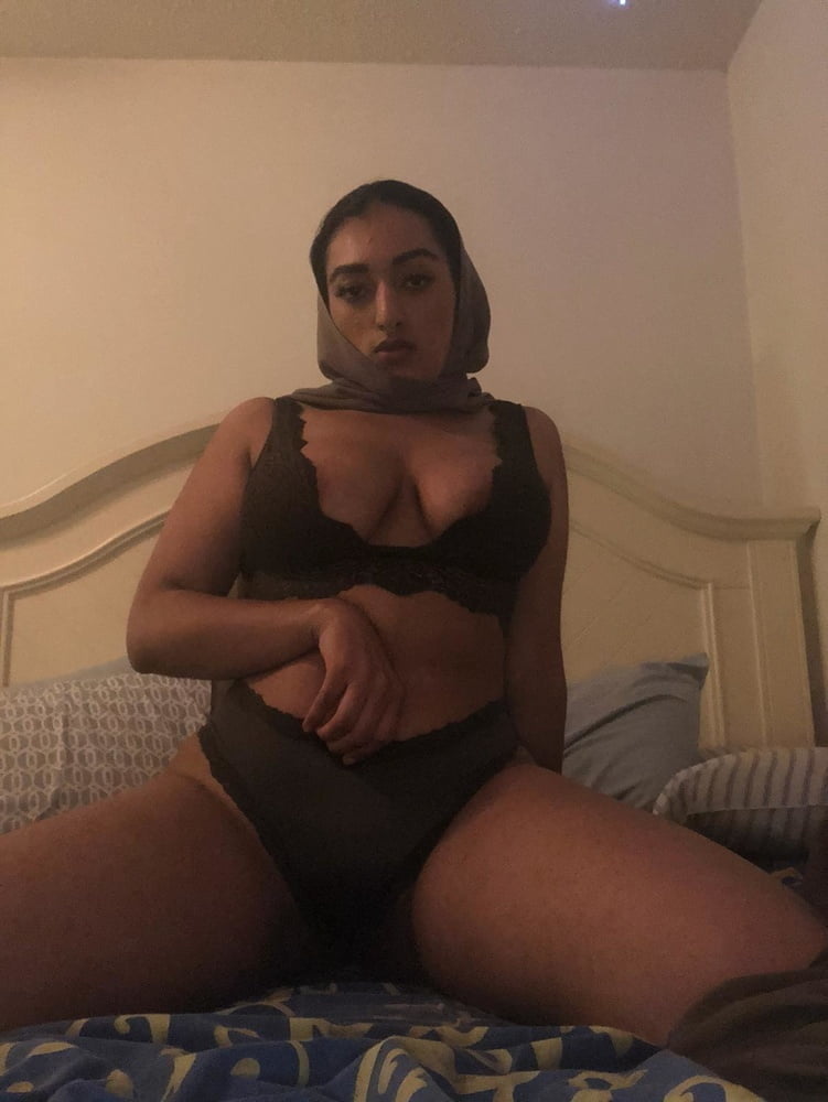 Damas del país de los 1001 cuentos nocturnos (15)
 #89584207