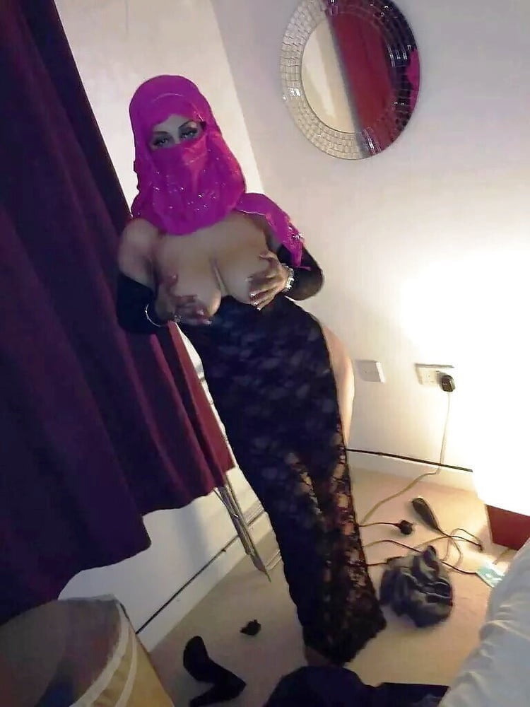 Damas del país de los 1001 cuentos nocturnos (15)
 #89584236