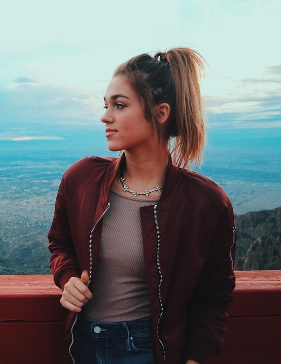 Sadie Robertson should be used so hard she can&#039;t walk #94223258
