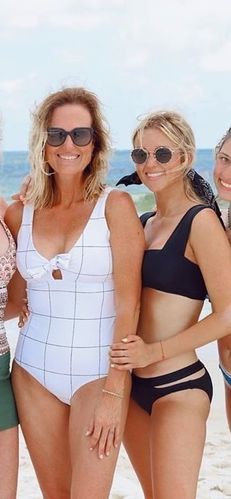 Sadie Robertson should be used so hard she can&#039;t walk #94223265