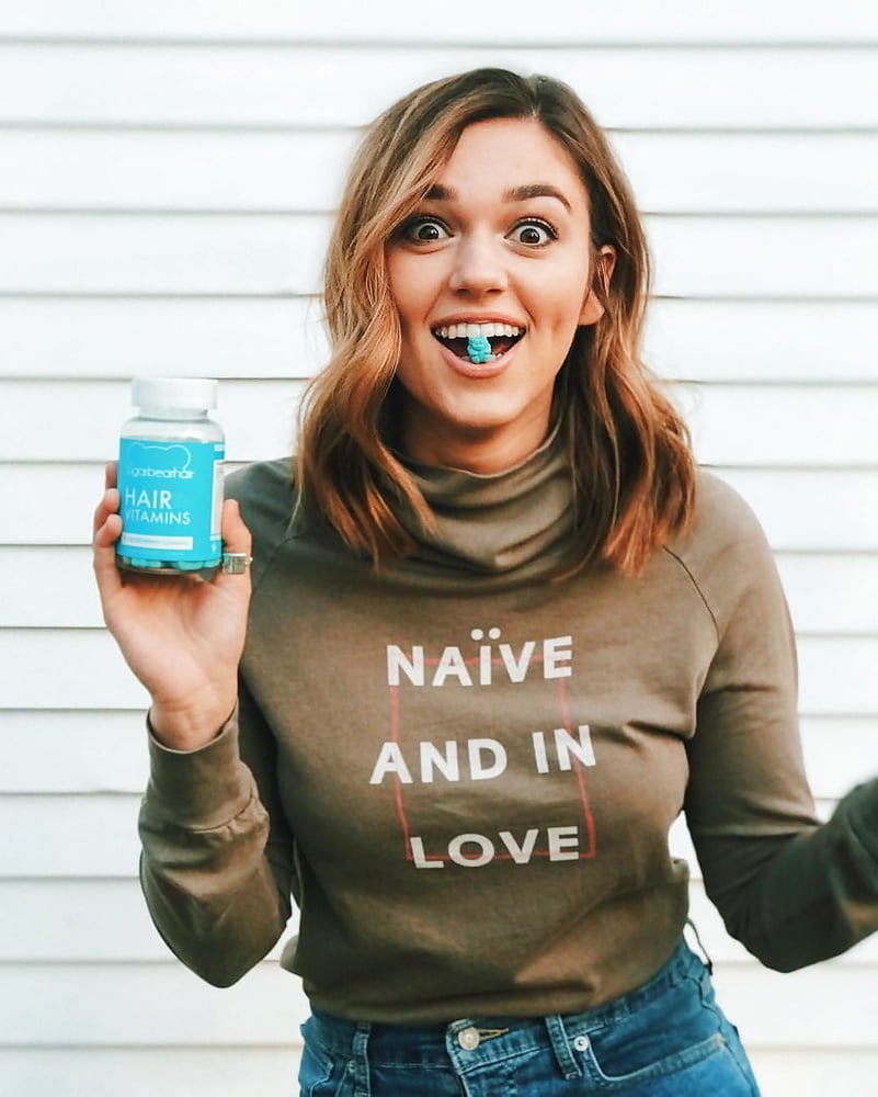 Sadie Robertson should be used so hard she can&#039;t walk #94223297