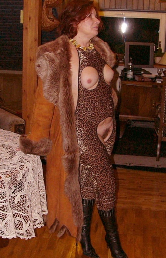 Paul's slut in a tiger costume for fucking
 #105979524