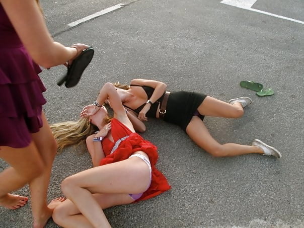 Carne de desecho
 #93730338