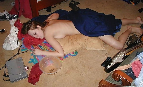 Carne de desecho
 #93730347