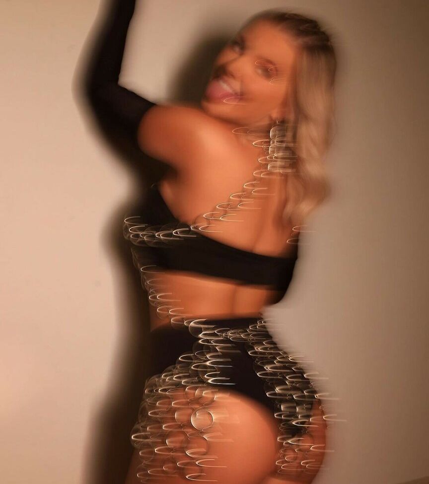 Carol Bresolin nude #109308109