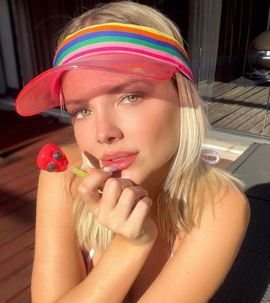 Carol Bresolin nude #109308117