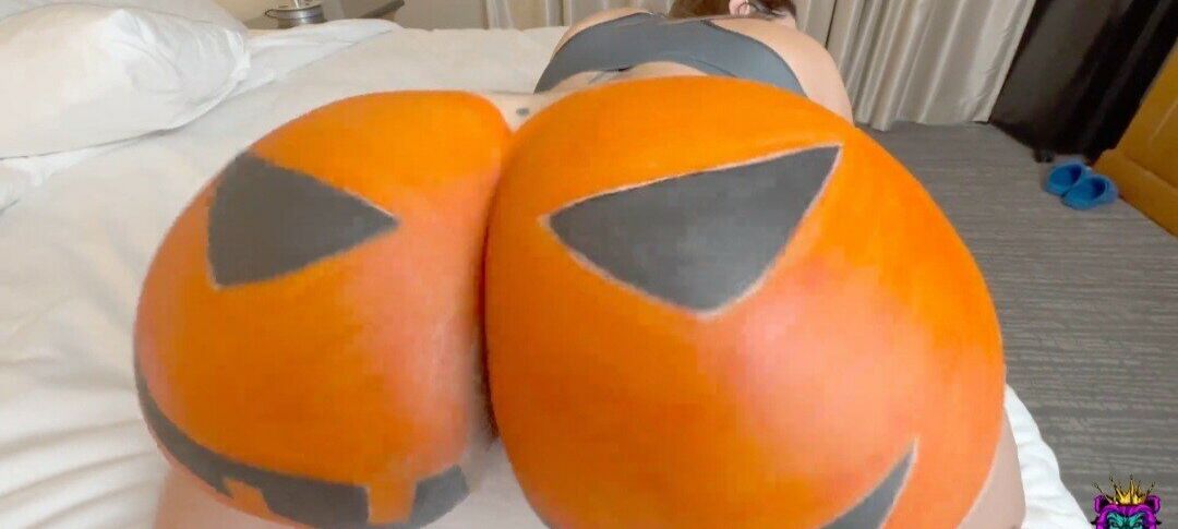 Yiny Leon nude #107704781