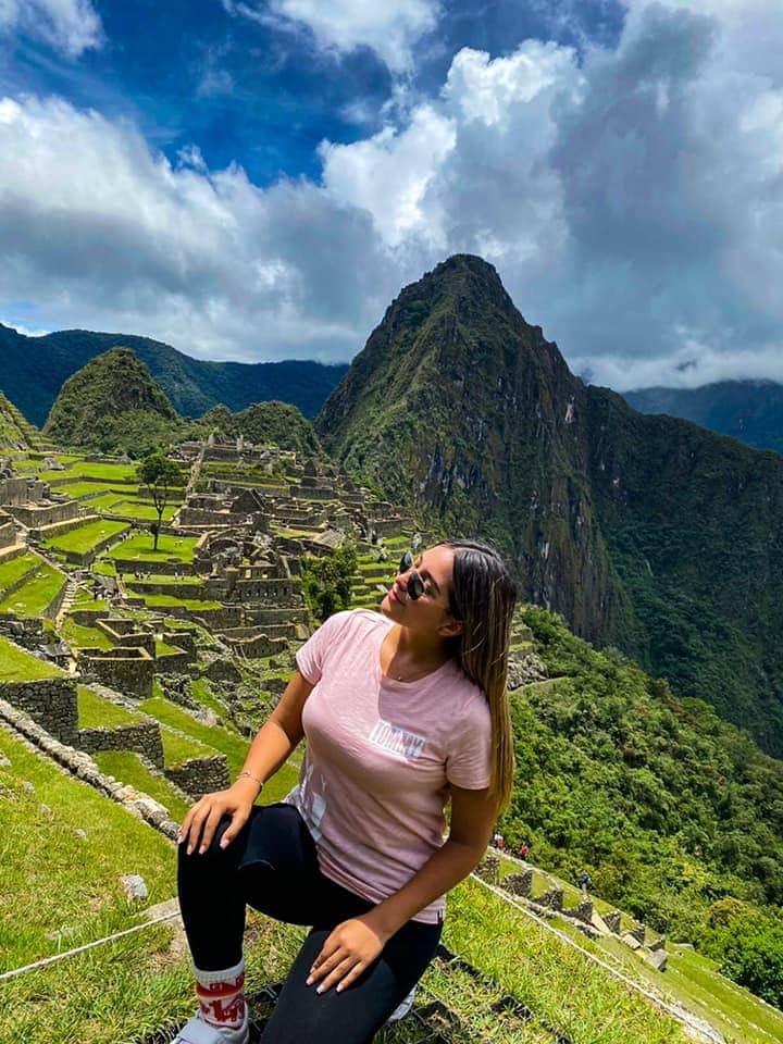 Adriana, Peru #89941075