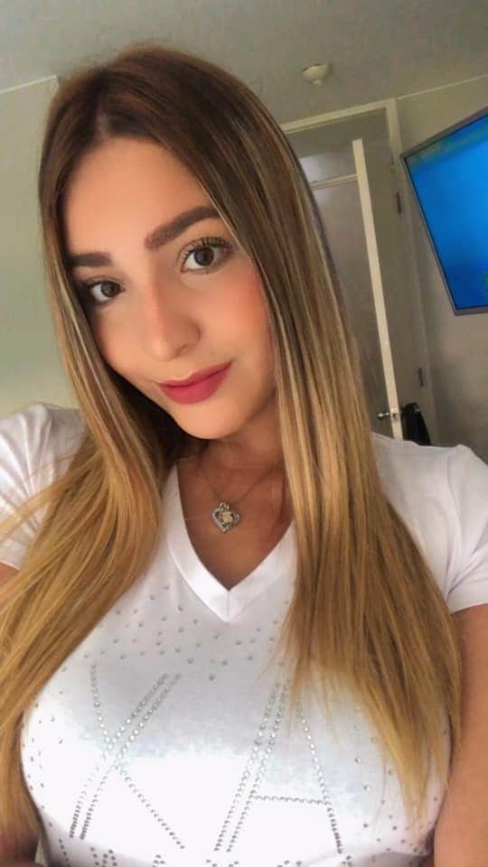 Adriana, Peru #89941089