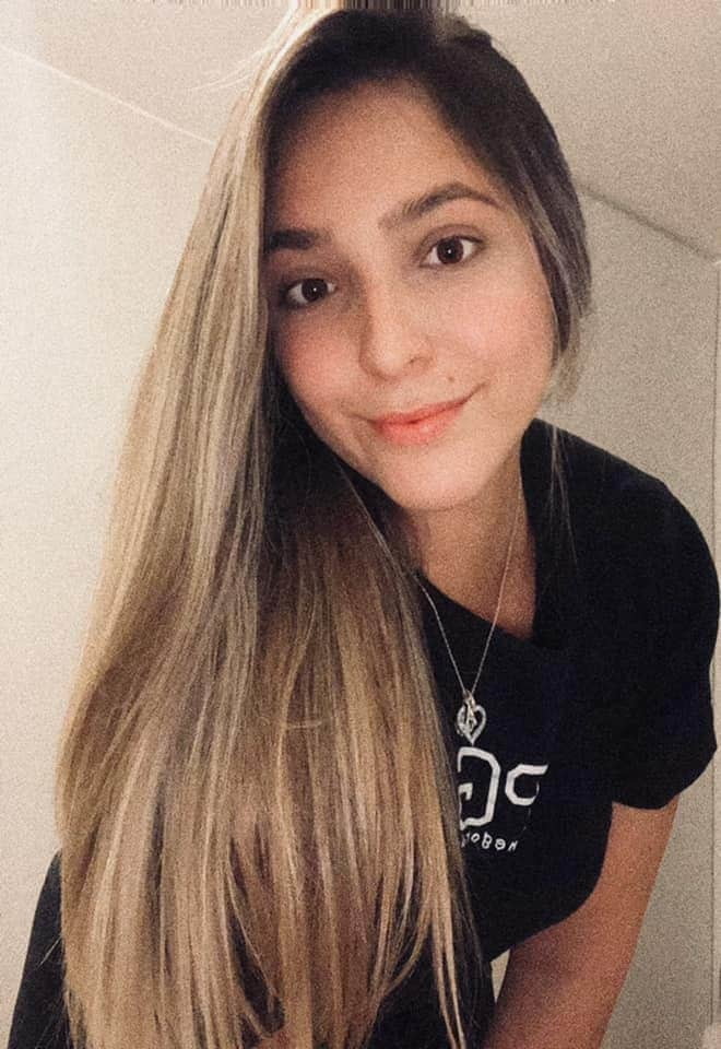 Adriana, Peru #89941095