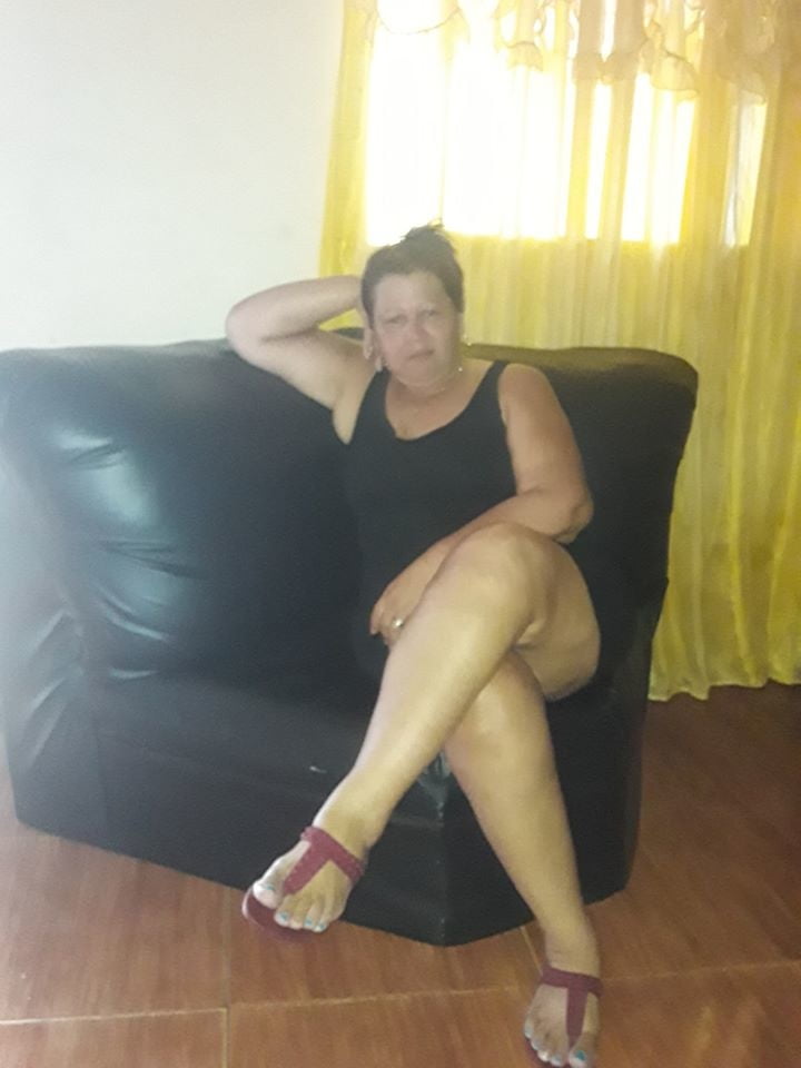 Eve perez 55 años culona madura
 #98035337