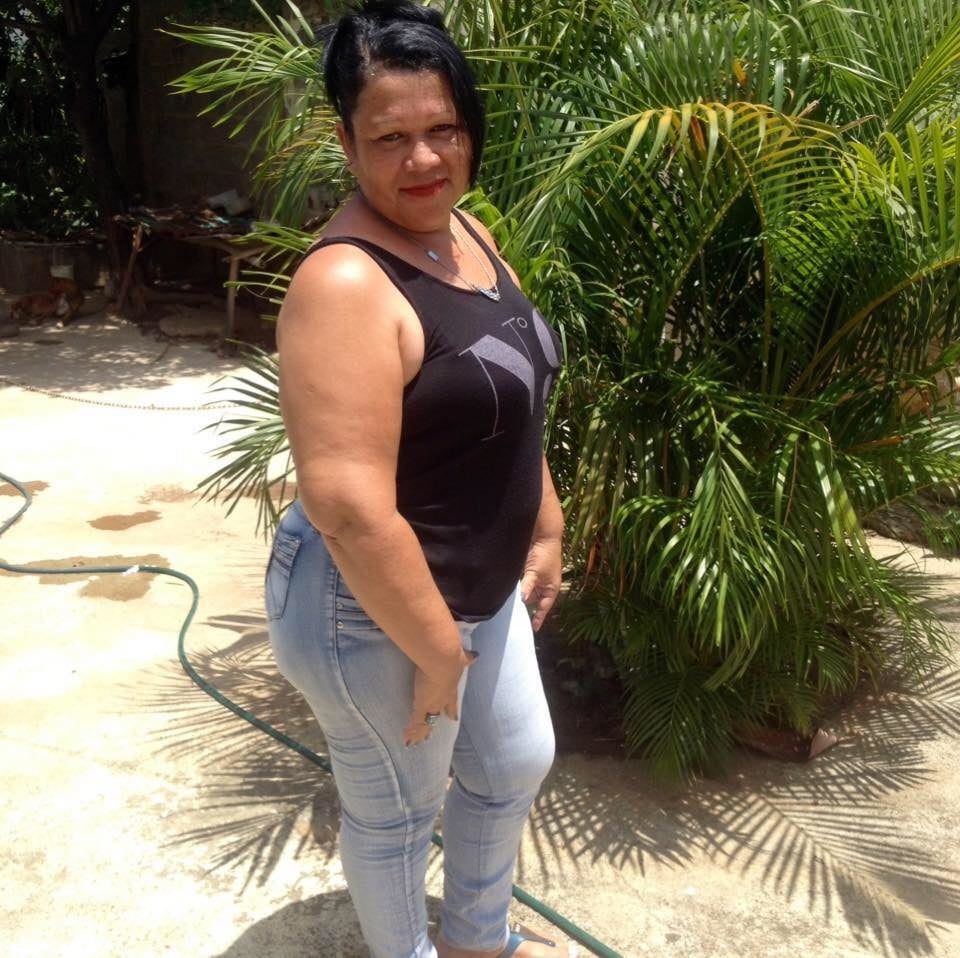 Eve perez 55 años culona madura
 #98035564