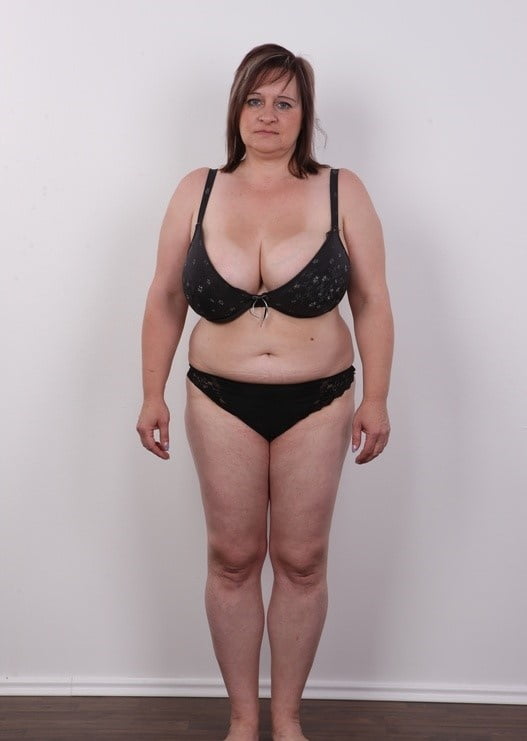 重くて大きいおっぱい
 #102444098