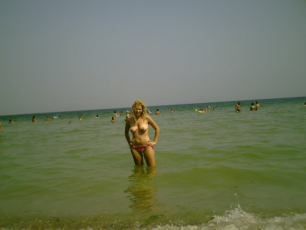 Nude amateur pics - busty girlfriend topless on beach
 #96795038