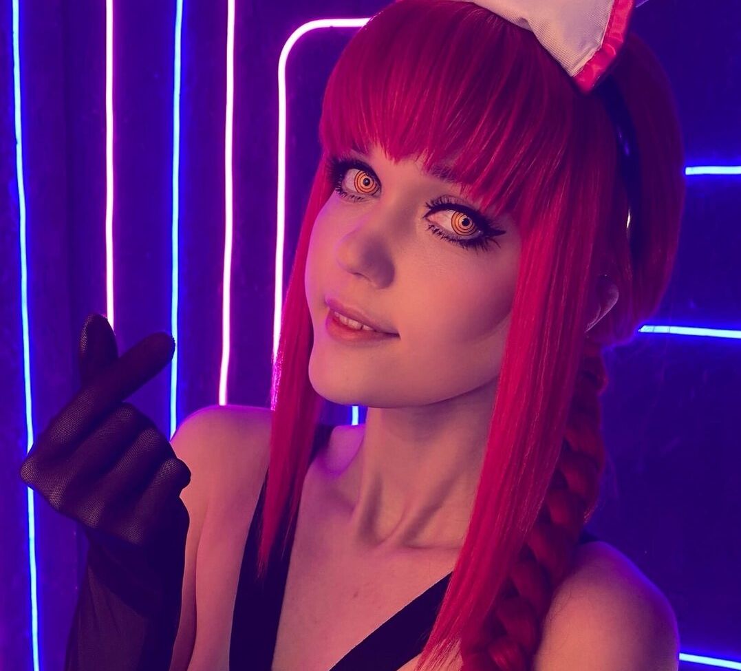 Ariadna_lobe desnuda #108780028