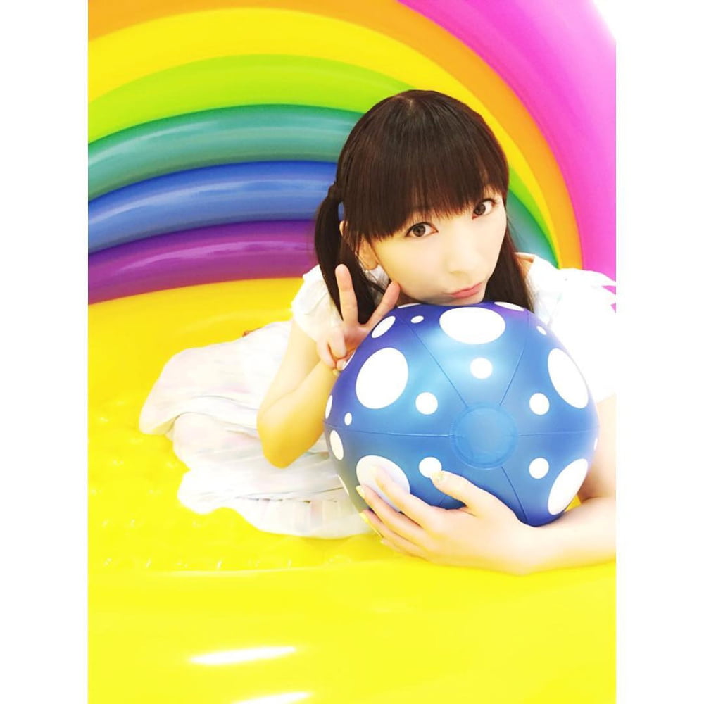 Yui horie
 #93779463