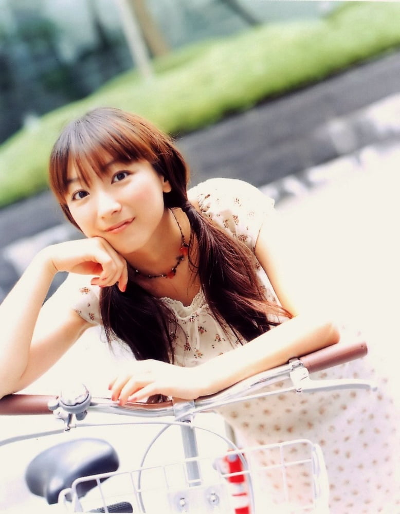 Yui horie
 #93779587