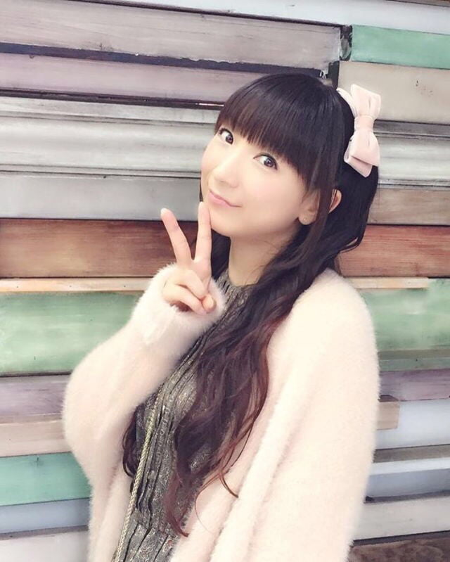 Yui horie
 #93779604