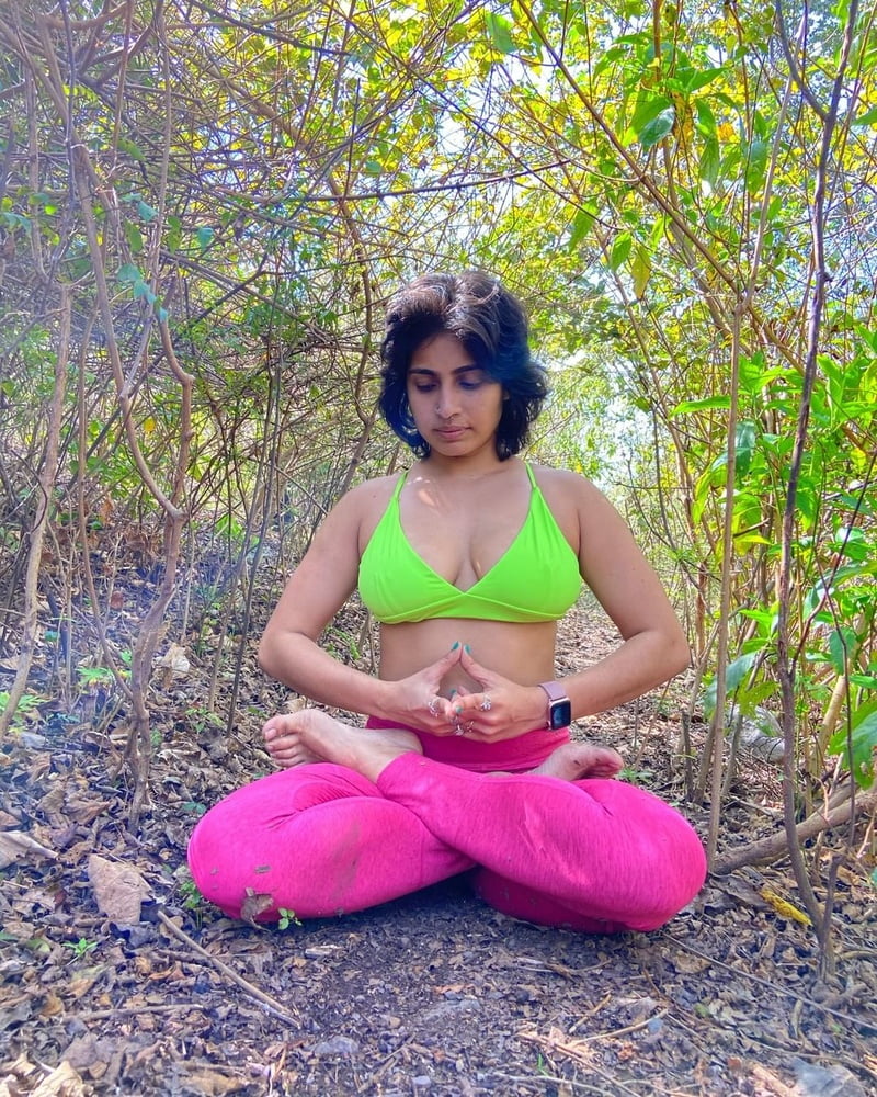 Heiß indisch yoga trainer nathasha noel
 #98009547