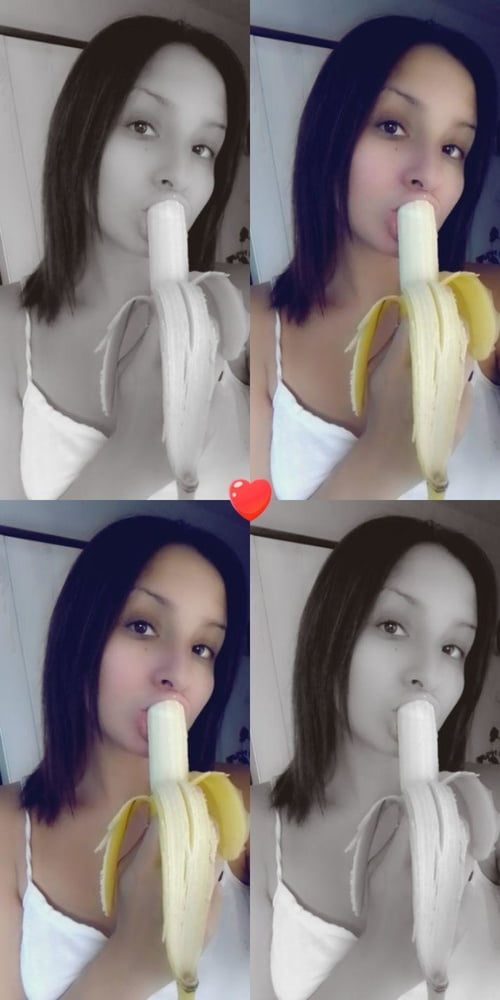 Mädchen lieben Bananen
 #92418747