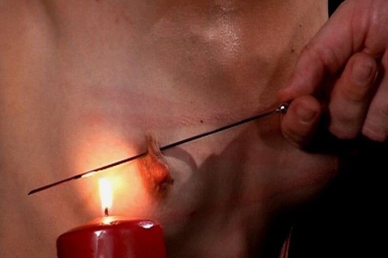 Exclusiva agonía jpg
 #80339093