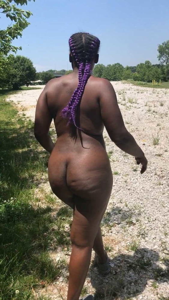 Serie negra 03: de milf a gilf con maduras en medio
 #101709013