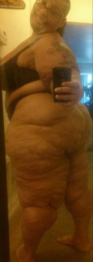 Serie negra 03: de milf a gilf con maduras en medio
 #101709109