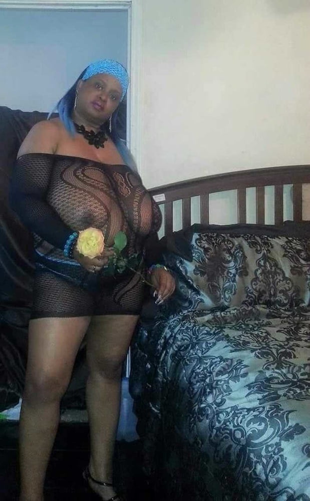 Black Series 03: From MILF to GILF with Matures in between #101709585