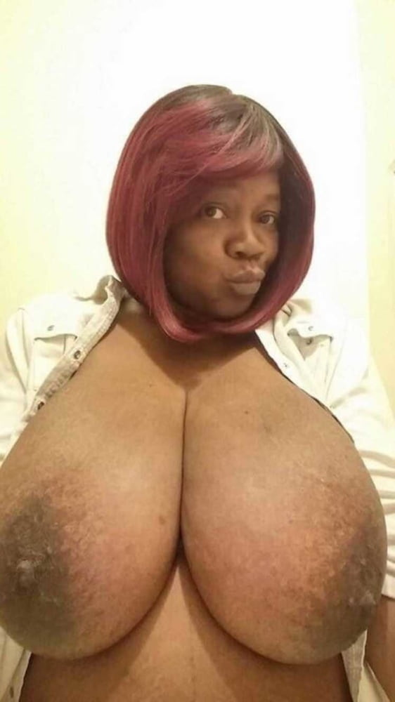 Serie negra 03: de milf a gilf con maduras en medio
 #101710385