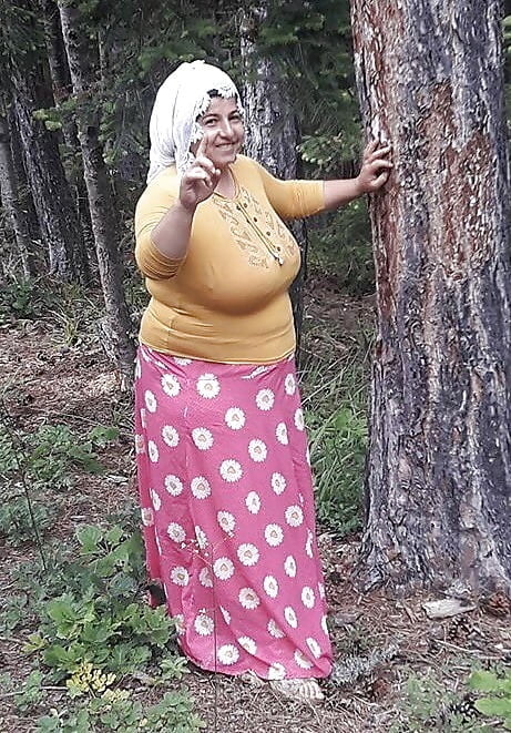 Turkish Muslim Mature Hijab - HUGE BOOBS Milf (NON-Porn) #81840916