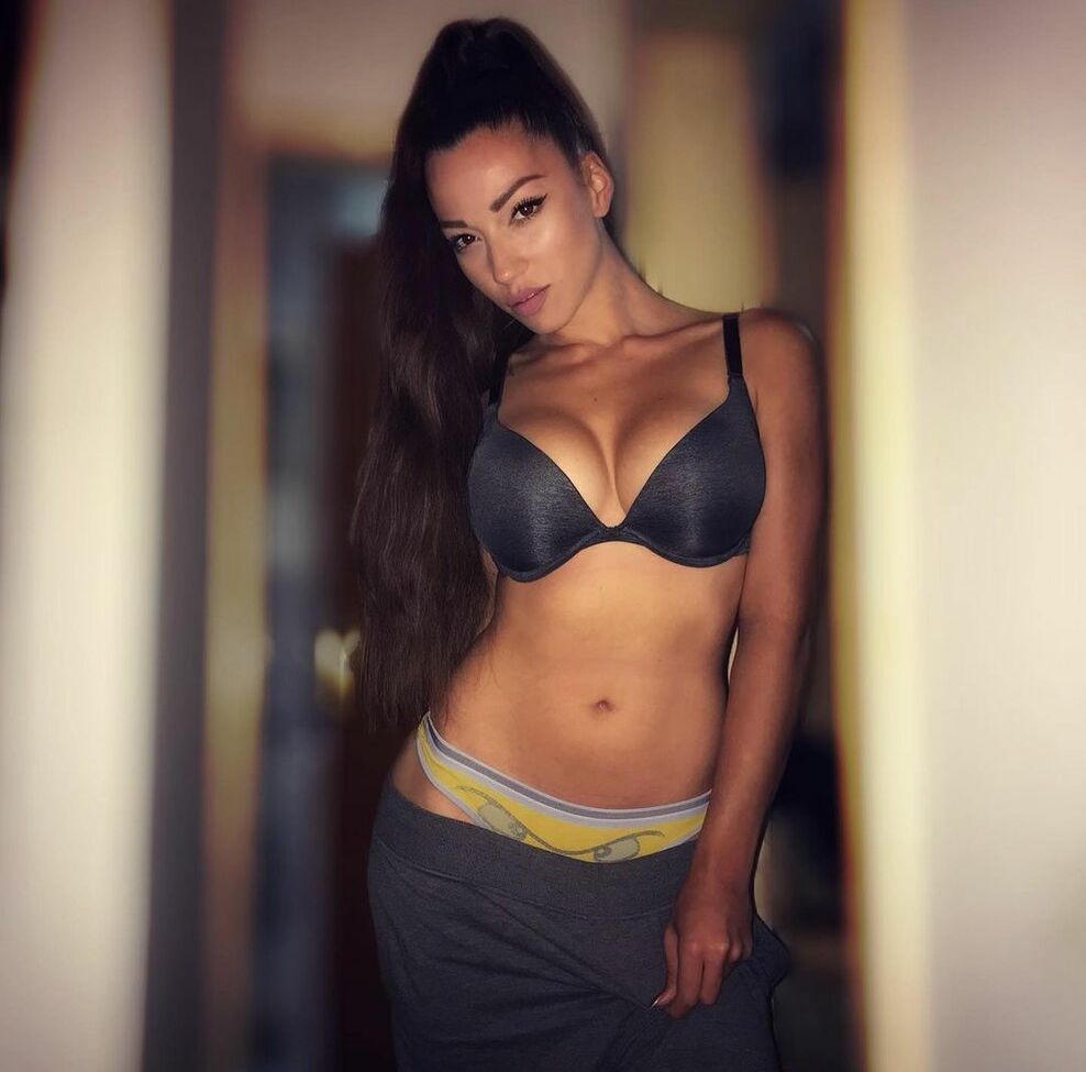 Tina Dakic desnuda #108831646