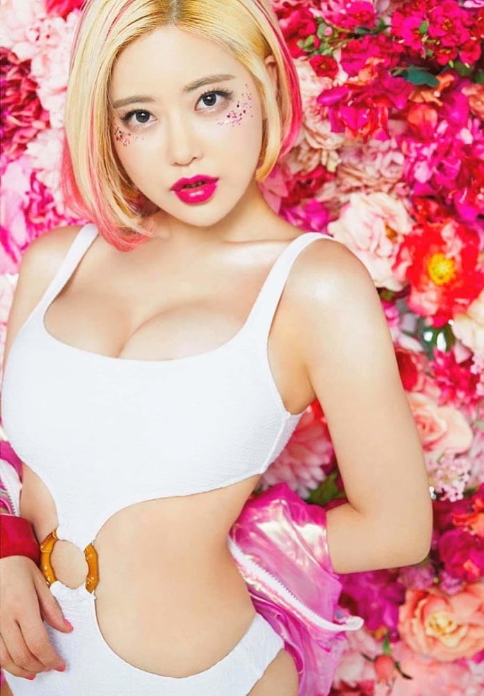 Korean Hottie DJ Soda #98423290