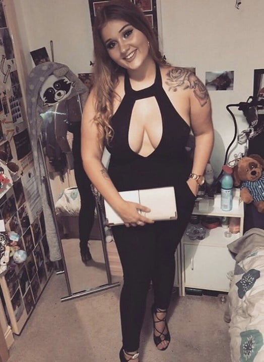 Busty Chav Delight 1 #99218033