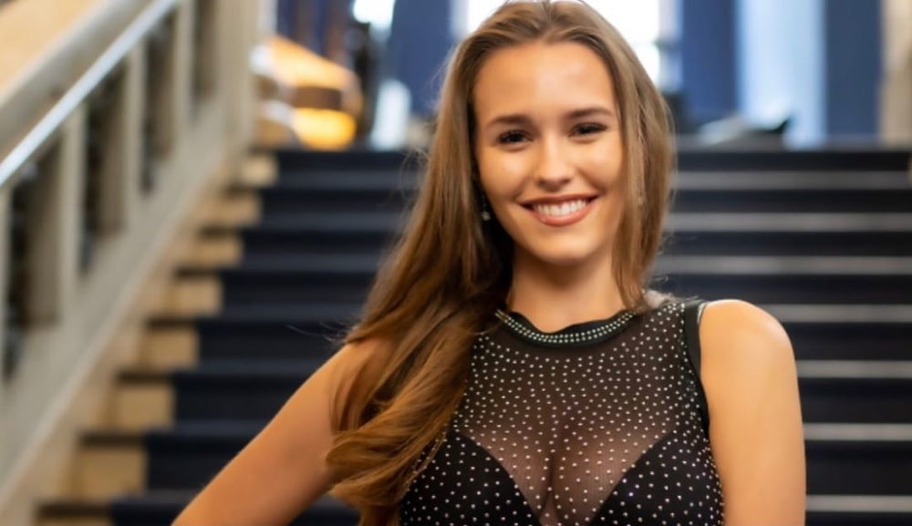 Laura Mueller #104123538