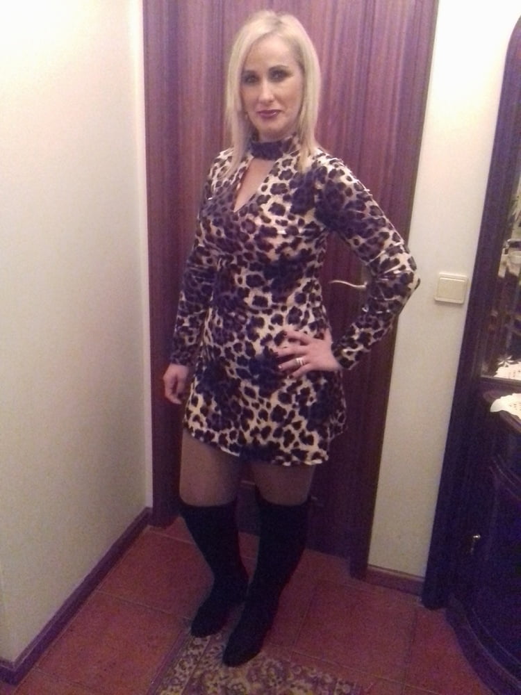 Loira Cavala Rabuda #90960900