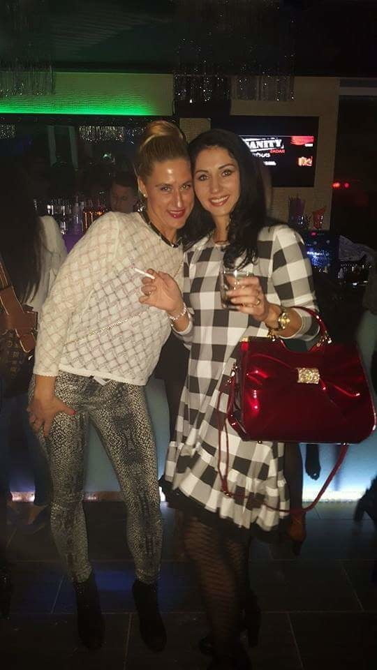 Madura mixta
 #104432699