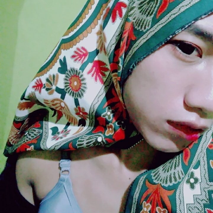 Turbanli hijab arab turkish paki egypt chinese indian malay #88190074
