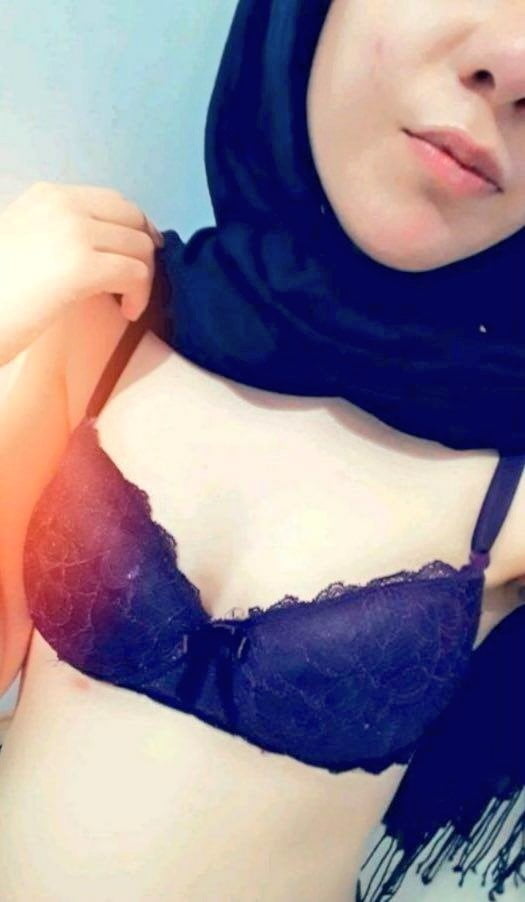 Turbanli hijab arab turkish paki egypt chinese indian malay #88190078