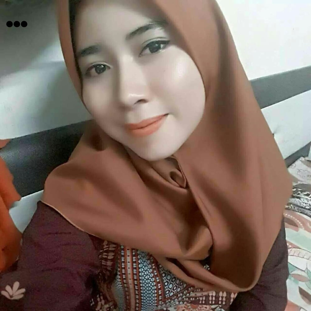 Turbanli hijab árabe turco paki egipcio chino indio malayo
 #88190155