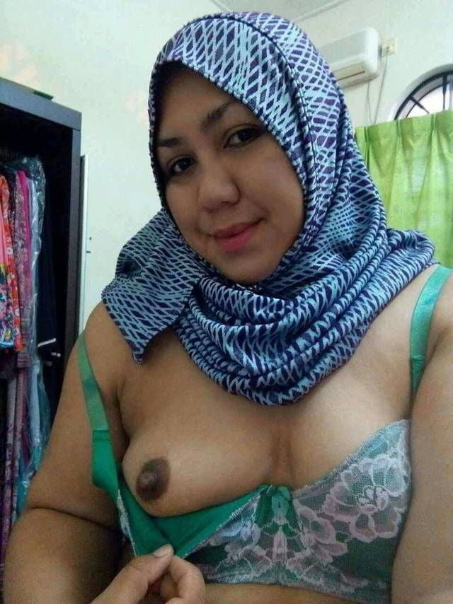 Turbanli hijab arab turkish paki egypt chinese indian malay #88190167