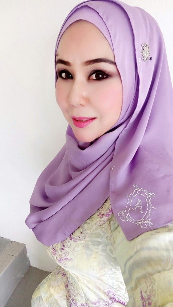 Turbanli hijab arab turkish paki egypt chinese indian malay #88190175